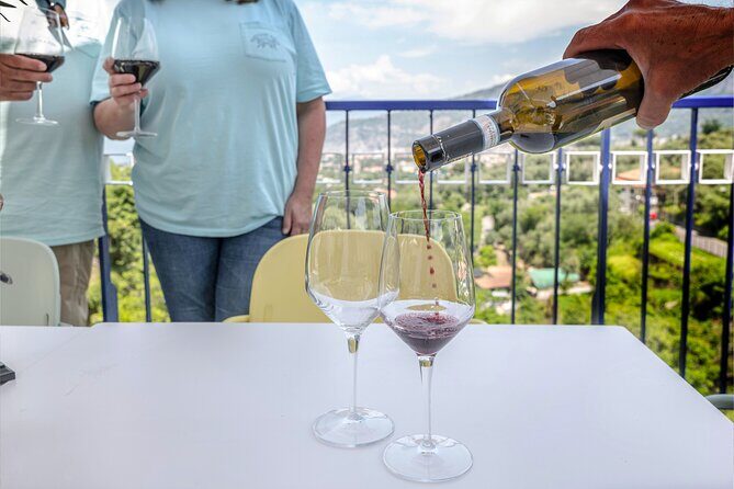5 Wine Tastings with Typical Products in Sorrento Coast - Extra Virgin Olive Oil and Limoncello: Beyond the Usual Flights