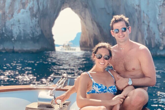 7 Hours Private Boat Experience on Capri from Positano - White Grotta, I Faraglioni, and Natural Arch: Short Stops With Big Payoff