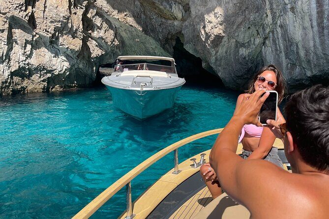 All-Inclusive Capri Boat Tour with City Visit from Positano - Comfort and safety: what to do if seas get choppy