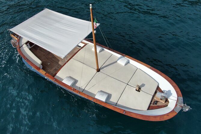 All Inclusive Private Boat Tour to the Amalfi Coast - Entering the Day from Positano Marina Grande