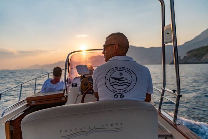 Amalfi Boat Tour from to Positano Praiano or Amalfi. 7 hours - Amalfi or Minori for Dessert, Then a Sea-Only Lunch