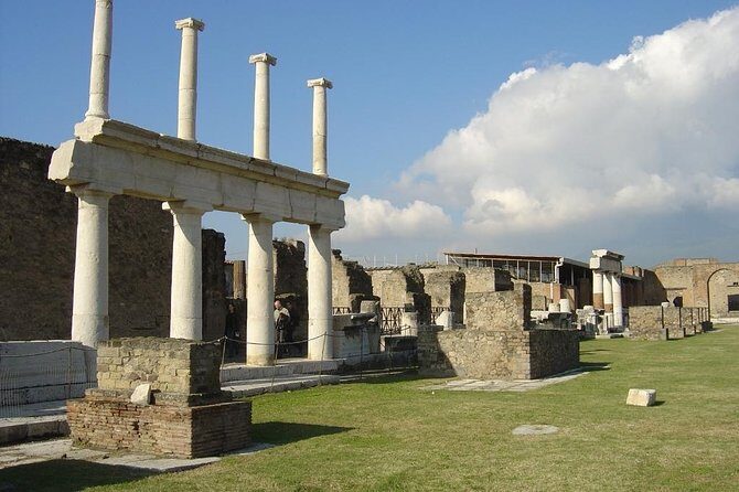 Amalfi Coast: Pompei & Vesuvius small group with Skip the line tickets - The Amalfi Coast Pompeii and Vesuvius day: what you’re really buying