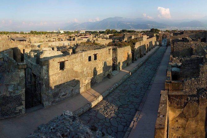 Amalfi Coast: Pompei & Vesuvius small group with Skip the line tickets - Mt Vesuvius National Park: coach ride up, then the summit hike