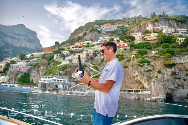 Amalfi Coast Private Sunset Cruise - Boat comfort you’ll actually use: shower, electric WC, towels, and life jackets