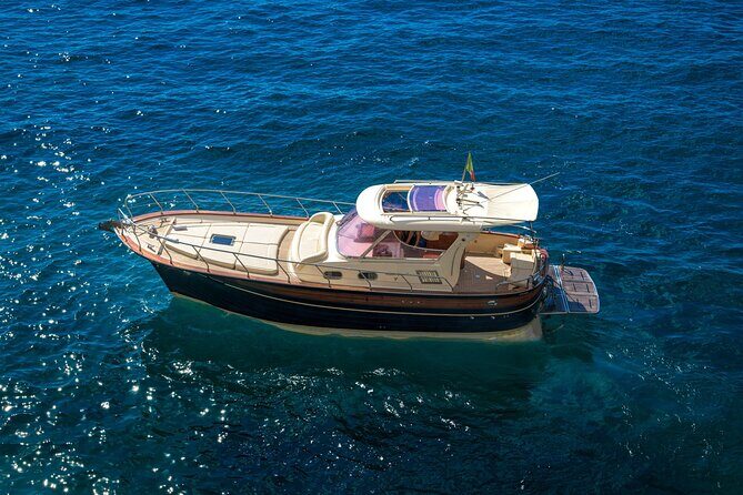 Capri: discover the beauties of the island aboard a Luxury Boat - Island of Capri (About Four Hours): Piazzetta, Lunch, and a Tight but Useful Window