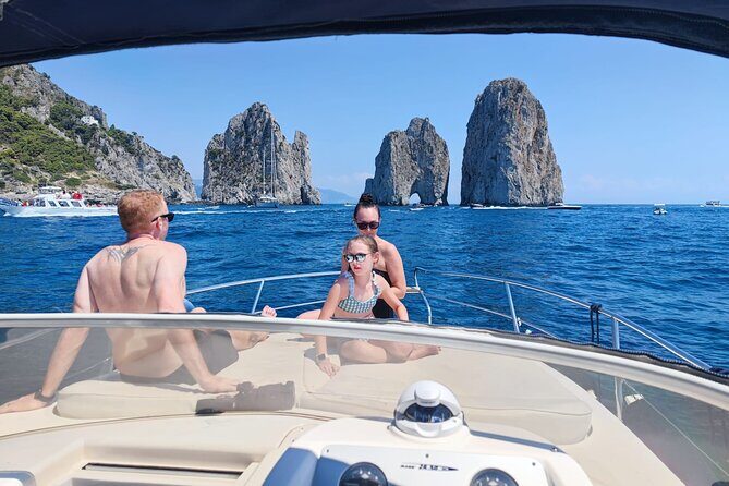 Capri Private all inclusive Boat Tour with City Exploration - What the price covers, and why it can be good value