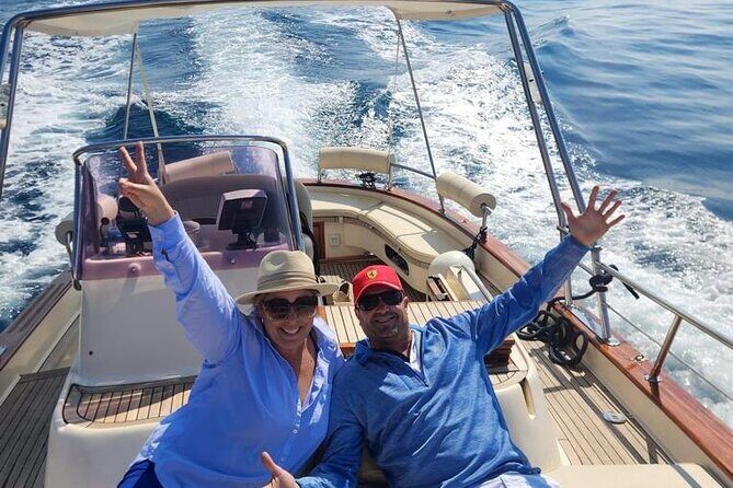Capri Private Boat Tour from Positano or Praiano - The price: what you’re really paying for with a group boat