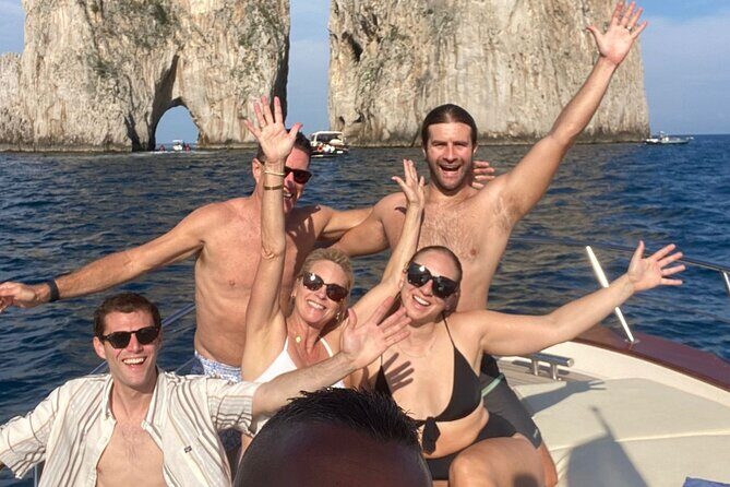 Capri Private Boat Tour from Positano or Praiano - Stop 2: Marina Grande beach time (and the choice to go ashore)