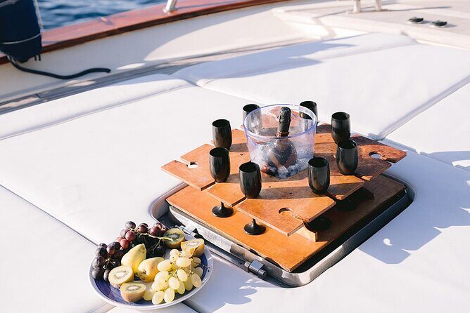 Capri Private Boat Tour From Praiano, Positano or Amalfi - Captains and Local Handling: What Good Day-of Service Looks Like