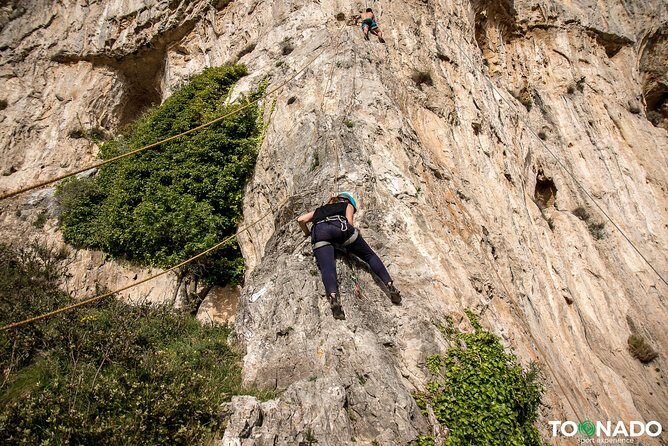 Climbing Experience - Positano - Views from above Positano: the best reward is part of the training