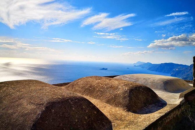 Discover "Path of theGods" private hiking tour from Amalfi Positano Sorrento - Sentiero Degli Dei: the main trail and the photo moments that feel earned
