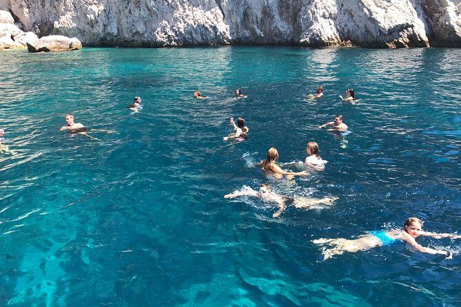Full Day Capri Island Cruise from Praiano, Positano or Amalfi - Why this Capri day cruise works better than rushing around by bus