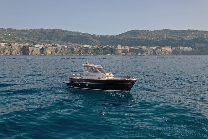 Full-day Exclusive Private boat tour on the Amalfi coast - Why this Positano private boat feels like a cheat code
