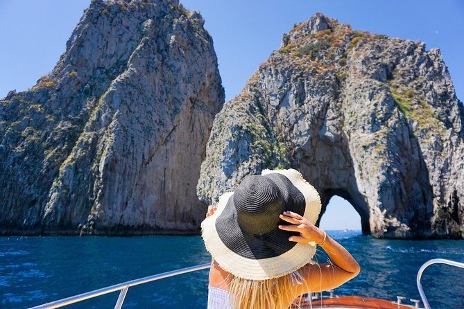 Full day in Positano with Gozzo - What’s included: snorkeling gear, towels, and how to use them right