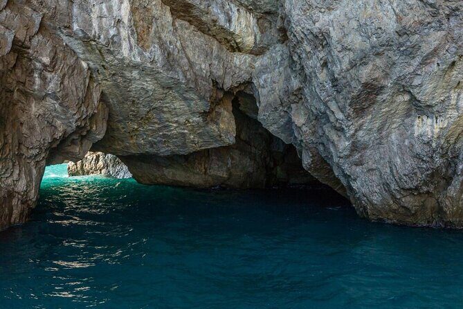 Full day Private Capri boat tour from Positano - Key highlights