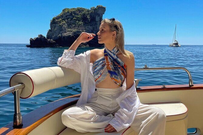 Full day Private Capri boat tour from Positano - On-board comfort, scuba gear, and the service reality check