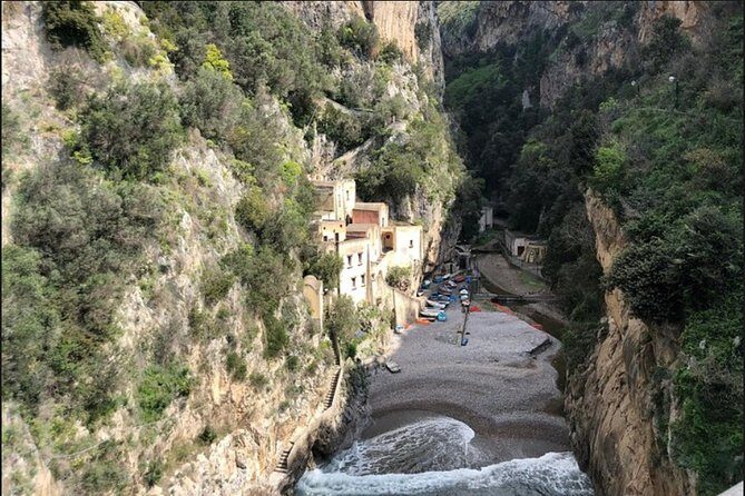 Full Day Private Sorrento & Amalfi Coast Tour from Positano - Sorrento for about an hour: enough for the highlights, not enough to settle