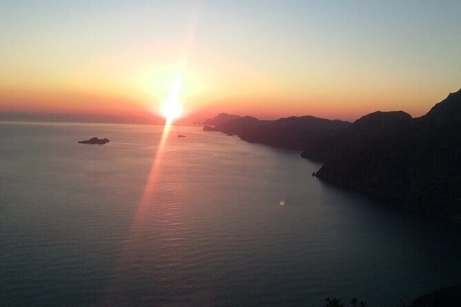 Gastronomic Hike on the Path of the Gods with Food Tasting - Trading shoes for views: Why this Path of the Gods day works