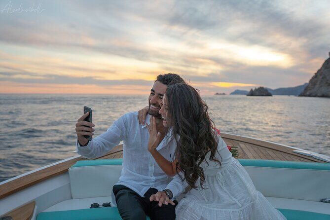 He said yes! Marriage Proposal at Sunset - Weather and timing: what happens if the sea doesn’t cooperate