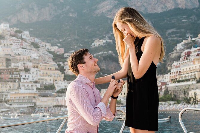 He said yes! Marriage Proposal at Sunset - The 6:00 pm timeline: what you’ll do during the 90 minutes