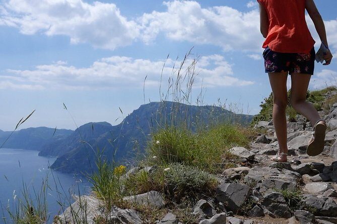 Hiking the Path of the Gods with Enzo: Amalfi Coast Adventure - What to bring (and what to leave in the closet)