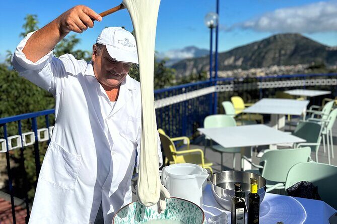 Mozzarella class & more in Sorrento - Meet at Frantoio Gargiulo and get your bearings fast