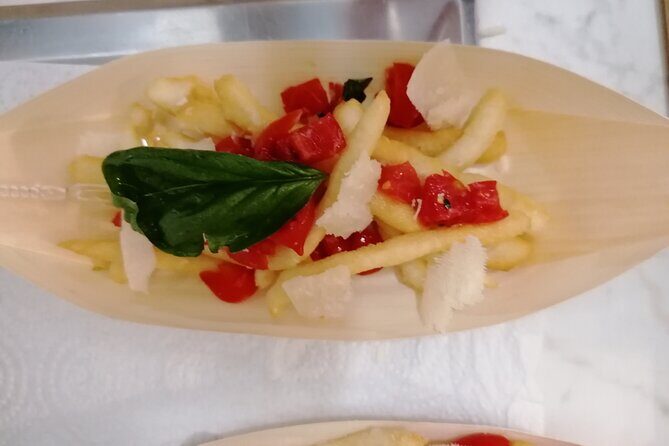 Pizza e Tiramisù class with local mum in Positano - What You’ll Make: Fried Pizza, Zucchini Flower, and Neapolitan Calzone
