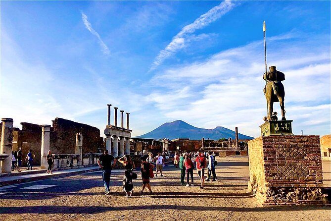 Pompeii & Vesuvius with Lunch & Wine Tasting from Positano - What to bring and how to pace yourself