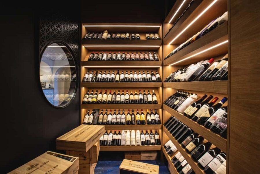 Positano: a journey through local wines - Meeting at Eden Roc’s Wine Room, in the heart of Positano