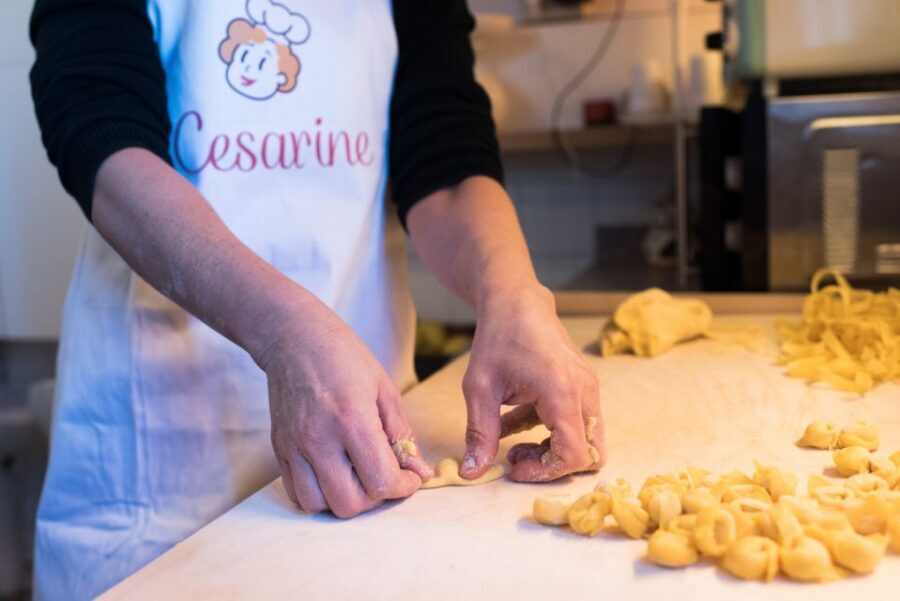 Positano: Pasta & Tiramisu Cooking Class at a Local's Home - Your 3-hour flow: aperitivo, pasta, and tiramisu in one sitting