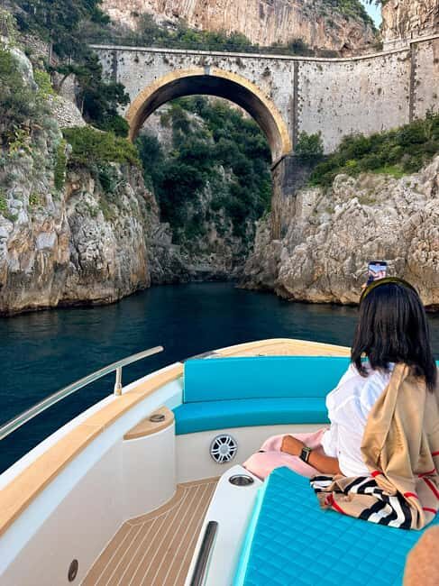 Positano: Shared Sunset Cruise - Heading Toward Praiano: Coves, Cliffs, and Quick Stops That Actually Help