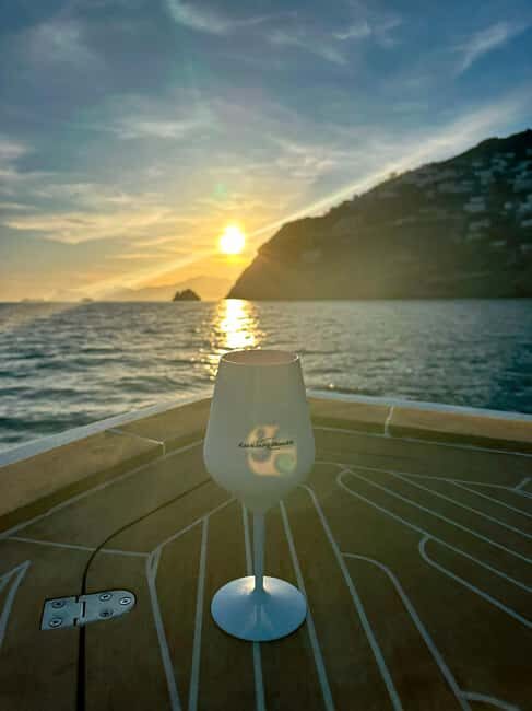 Positano: Shared Sunset Cruise - The Main Run Along the Amalfi Coast: Prosecco, Music, and Long Views