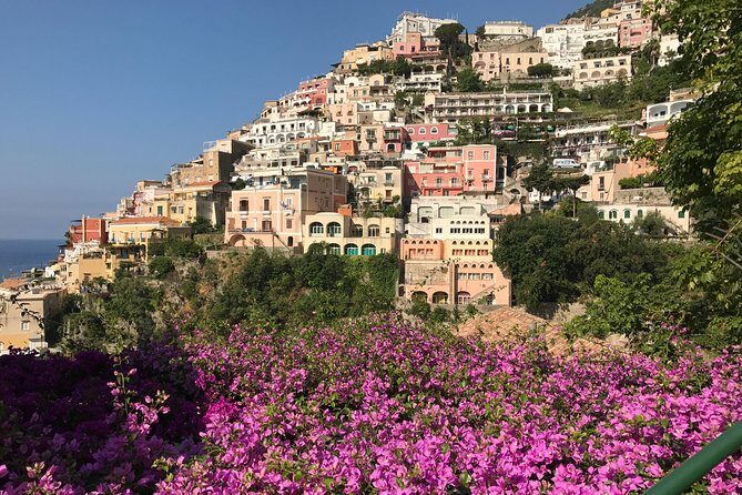 Positano Walking tour - Chiesa di Santa Maria Assunta e Cripta Medievale: the main stop