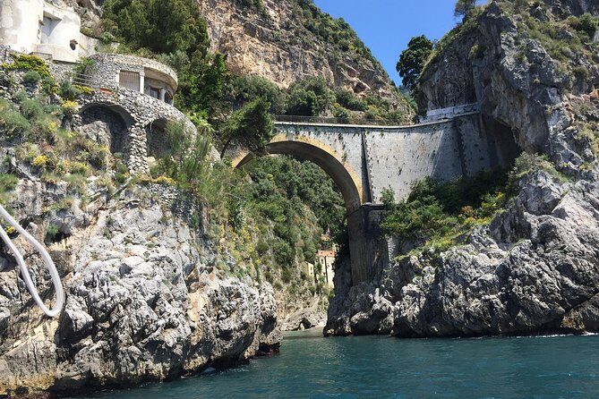 Private Amalfi Coast Boat Trip from Positano, Praiano or Amalfi - Choosing Your Amalfi Boat: Wooden, Speedboat, Luxury, or Yacht