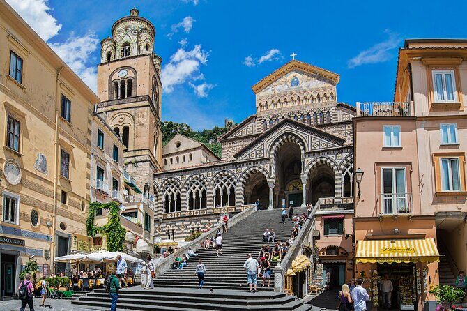 Private Boat Tour: 90 minutes in Amalfi Coast with snacks and drinks - Marina di Praia: That Small Beach Between Rocks