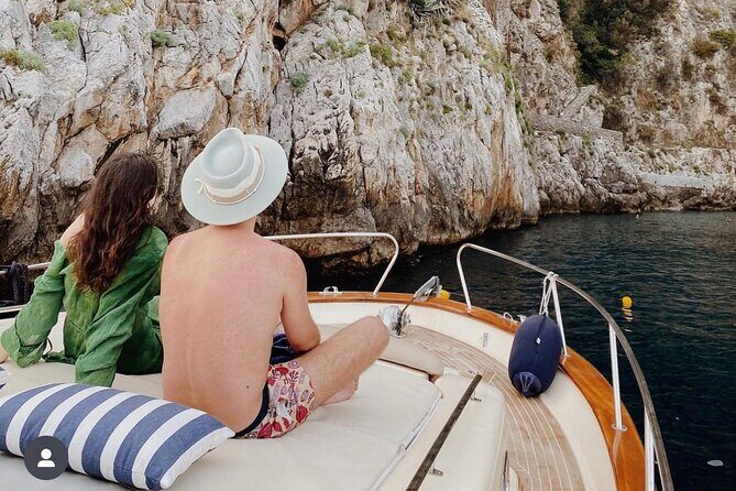 Private boat tour along Amalfi Coast - Amalfi and Ravello from the water: village time without the crowds