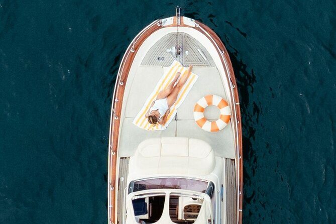 Private Boat Tour Along the Amalfi Coast from Positano - Private Gozzo boat start in Positano: meeting, settling in, and getting comfortable fast