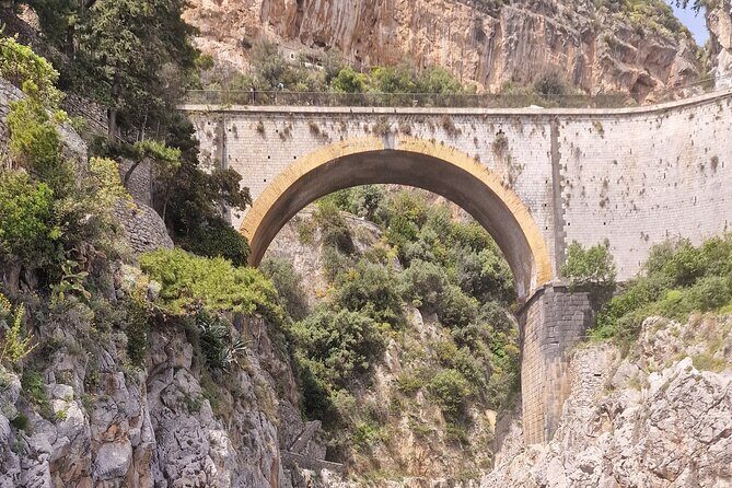 Private Boat Tour Along the Amalfi Coast from Positano - Amalfi free time from the dock: what to do with 2–3 hours on your own