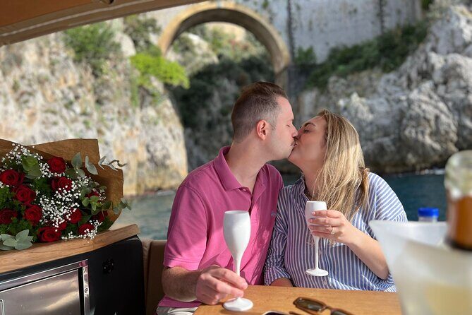 Private Boat Tour Costiera Amalfitana e Capri Esposito 28 Luxury - Price and value for up to 10 people
