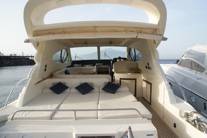 Private Cruise to Capri and Amalfi coast from Positano or Amalfi - yacht 50' - Capri by yacht: the sights and how to pace them