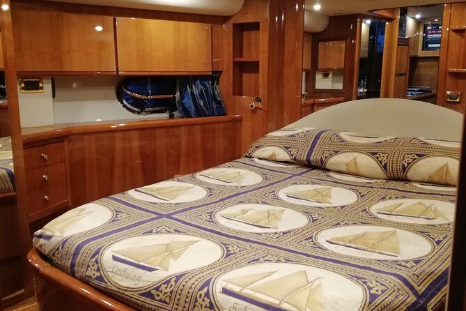 Private Cruise to Capri and Amalfi coast from Positano or Amalfi - yacht 50' - Snorkeling gear and water time: what you actually get