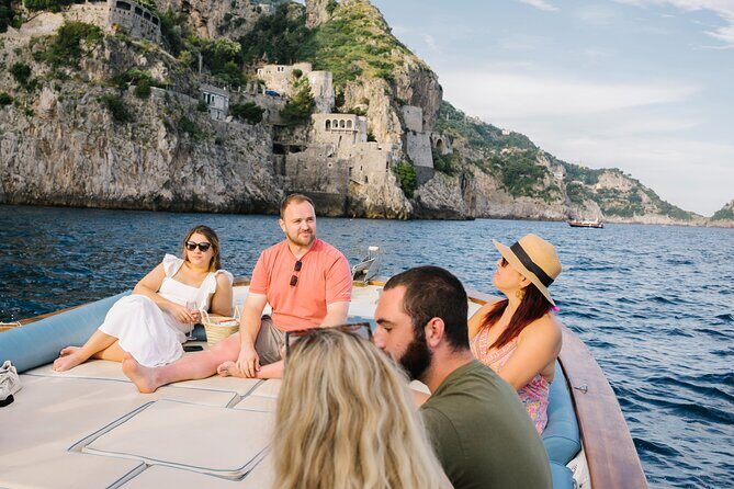 Small Group Amalfi Coast Boat Day Tour from Positano - Positano and Praiano: coves, fishing village vibes, and that first coastal wow