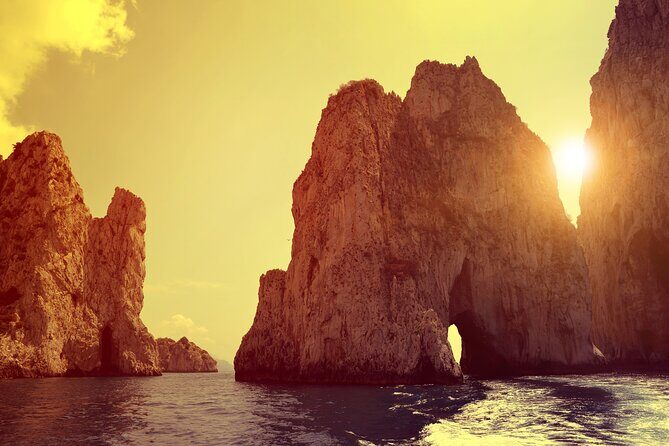 Sunset cruise on Amalfi Coast - The onboard bar, snacks, and why the service matters