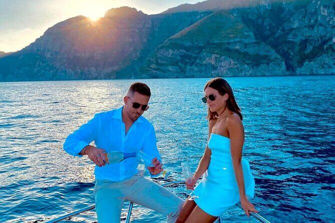 Sunset tour by private boat from Positano, Praiano or Amalfi - What’s on board: aperitif, drinks, snacks, and comfort in 1h40